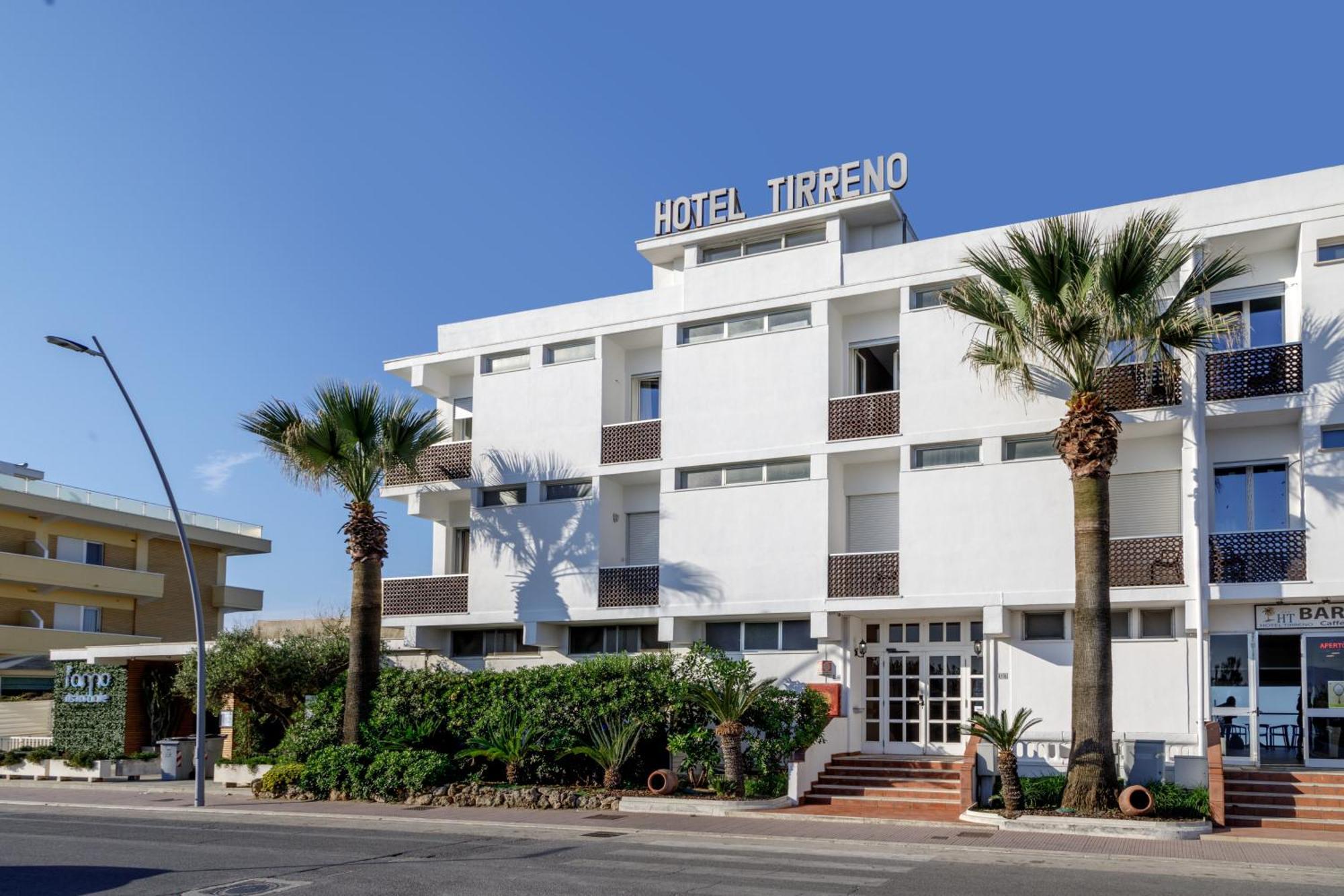 Hotel Tirreno Latina Exterior foto